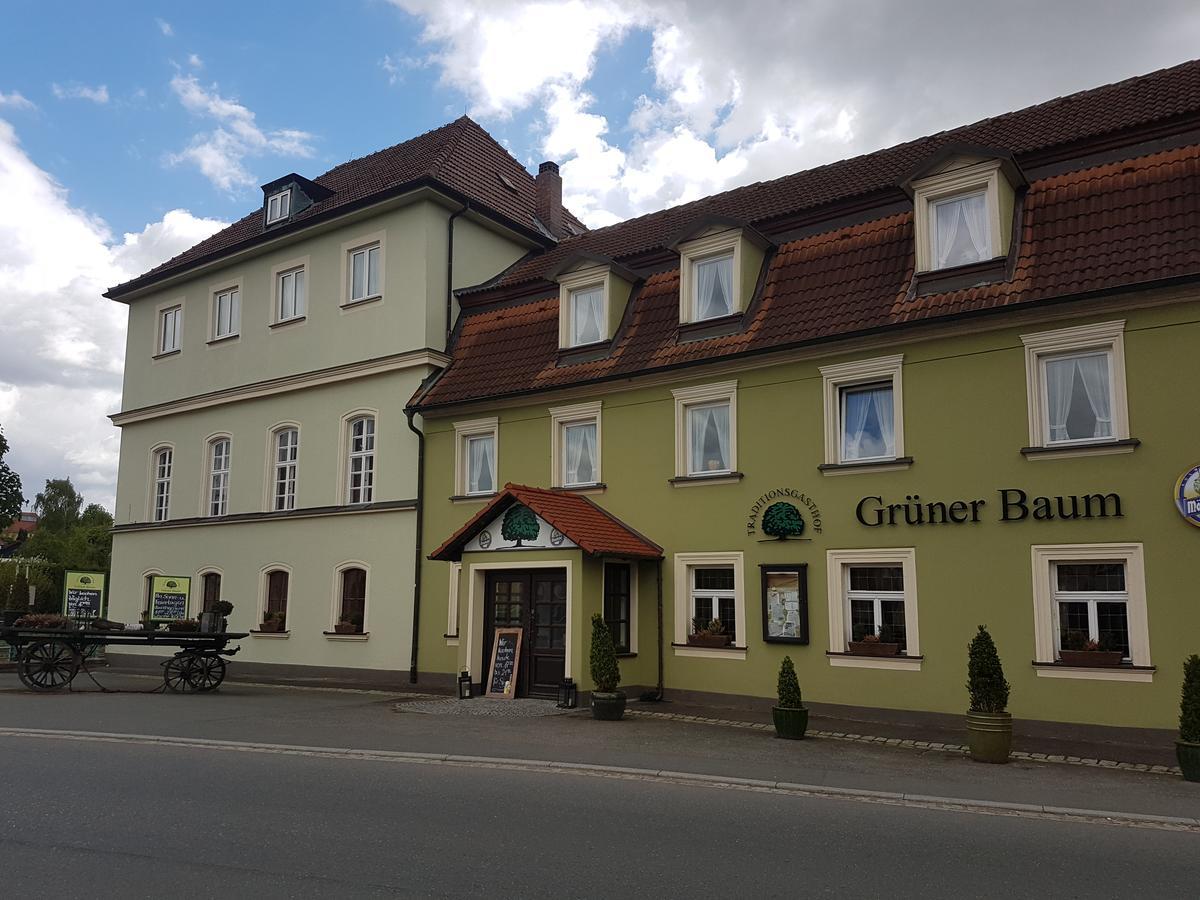 Traditionsgasthof Gruener Baum Bad Staffelstein Exterior foto